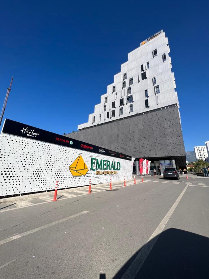 Cane Apartment Emerald Τίρανα Εξωτερικό φωτογραφία
